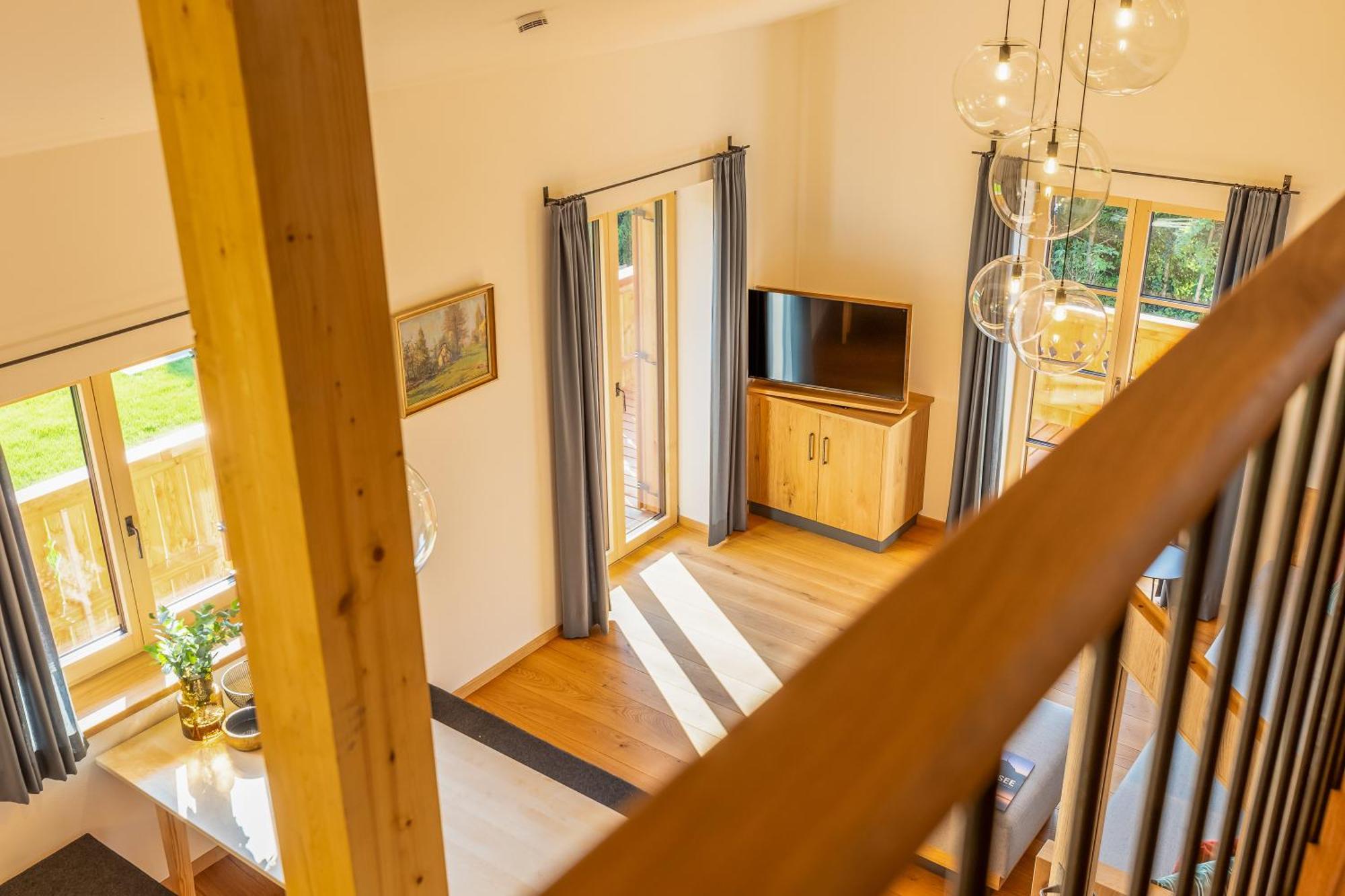כימינג Graf Chiemo Suites - Direkt Am Chiemsee Mit Separatem Seezugang מראה חיצוני תמונה