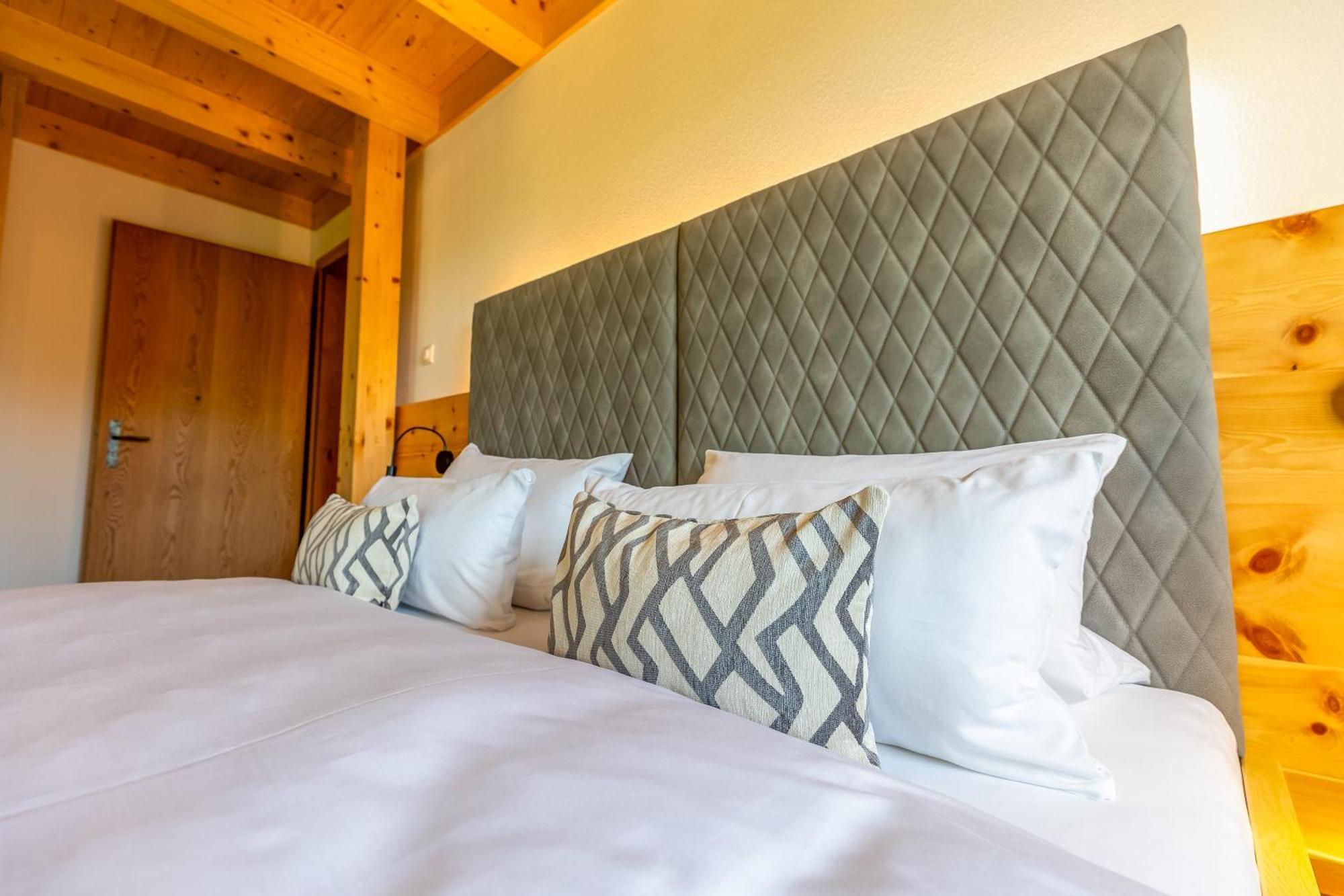 כימינג Graf Chiemo Suites - Direkt Am Chiemsee Mit Separatem Seezugang מראה חיצוני תמונה