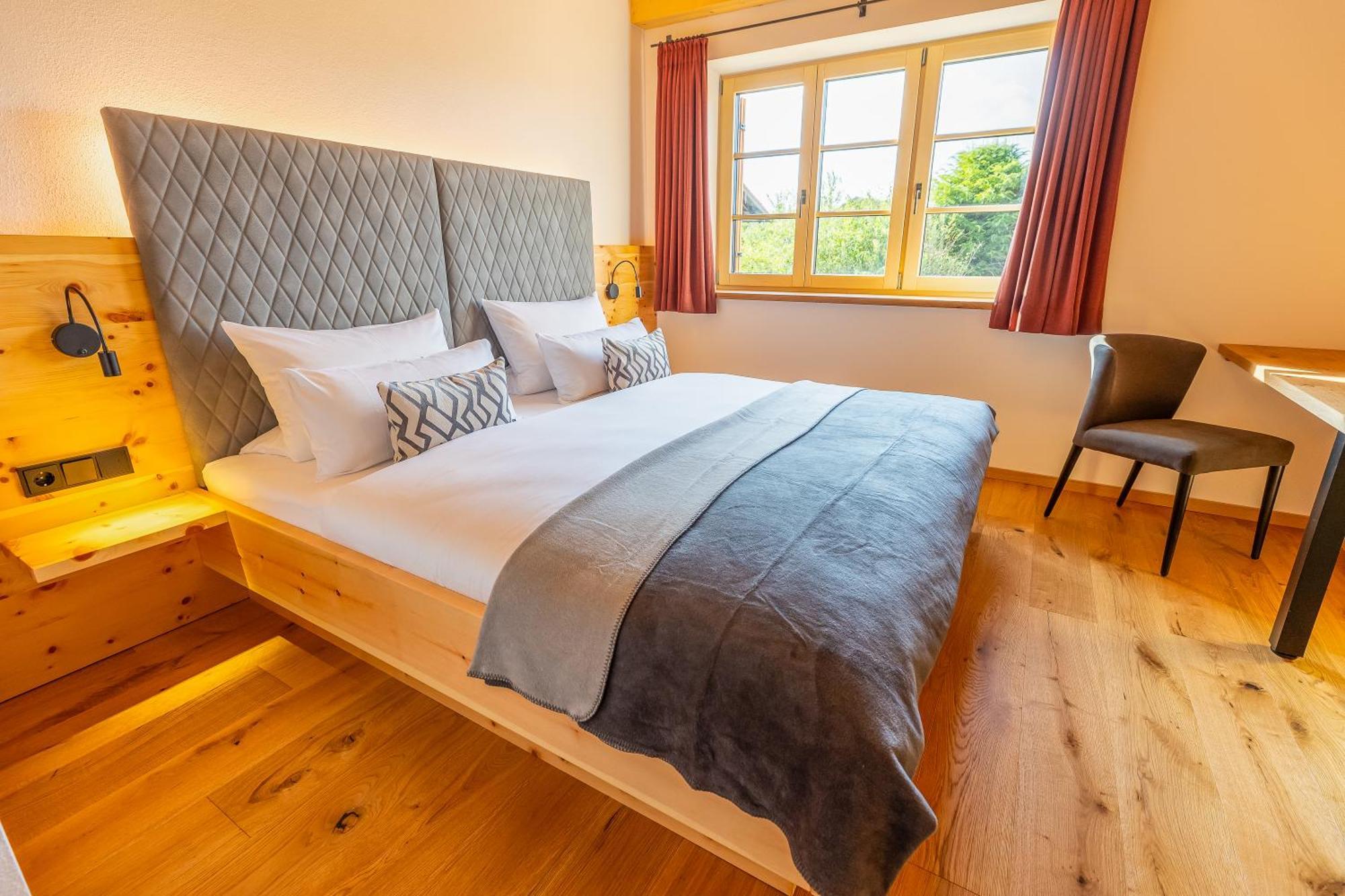 כימינג Graf Chiemo Suites - Direkt Am Chiemsee Mit Separatem Seezugang מראה חיצוני תמונה