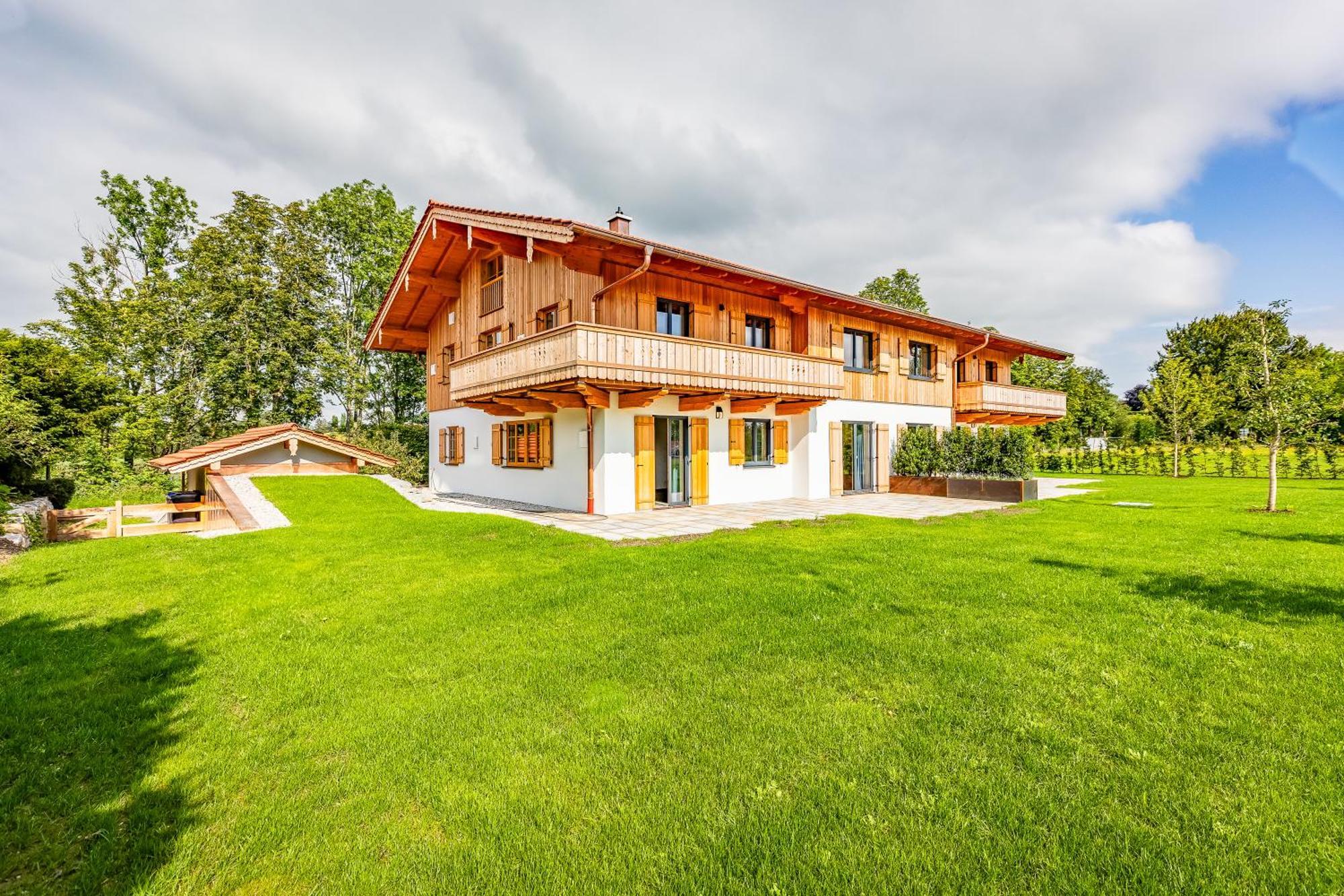 כימינג Graf Chiemo Suites - Direkt Am Chiemsee Mit Separatem Seezugang מראה חיצוני תמונה