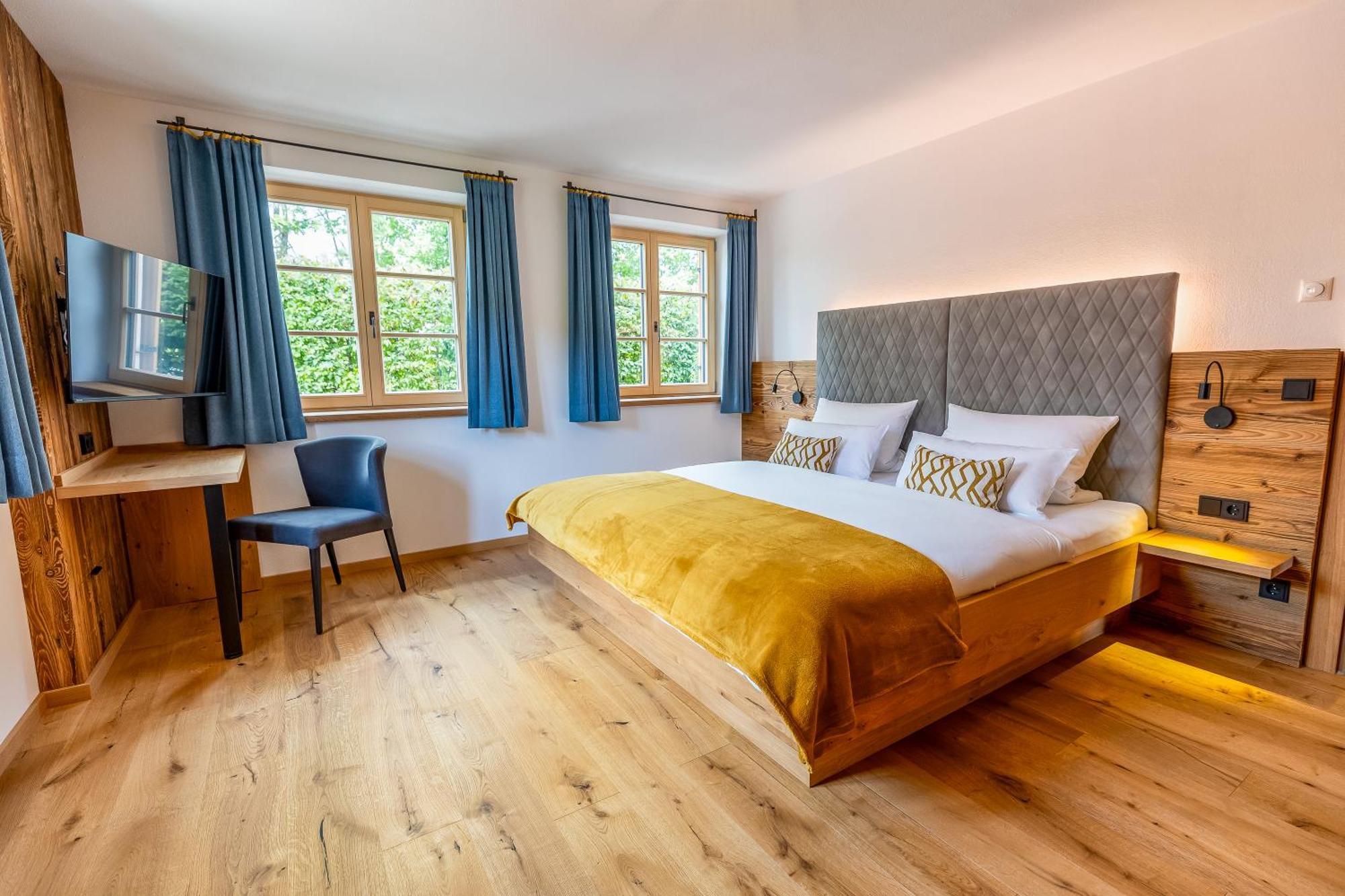 כימינג Graf Chiemo Suites - Direkt Am Chiemsee Mit Separatem Seezugang מראה חיצוני תמונה