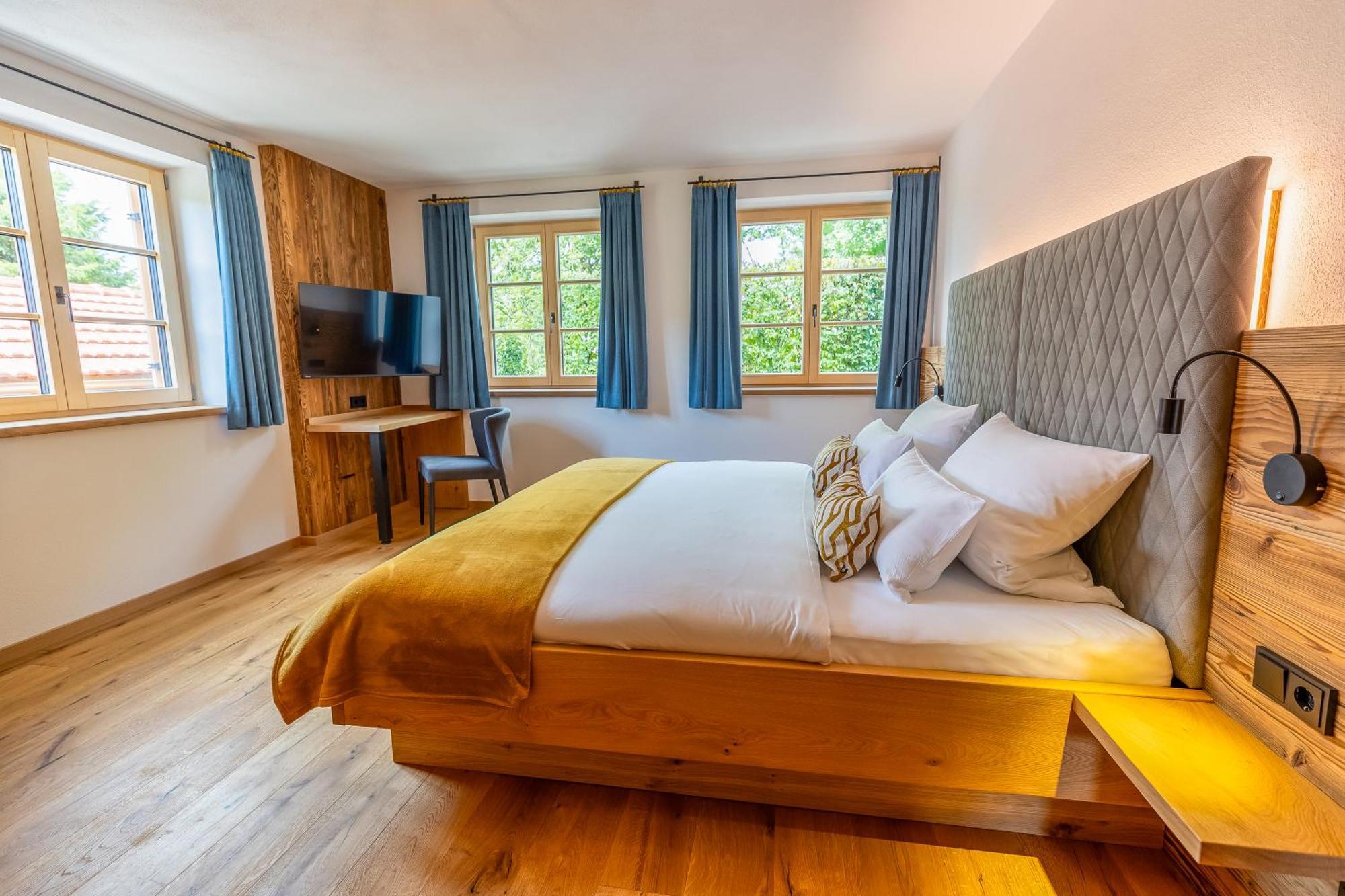 כימינג Graf Chiemo Suites - Direkt Am Chiemsee Mit Separatem Seezugang מראה חיצוני תמונה