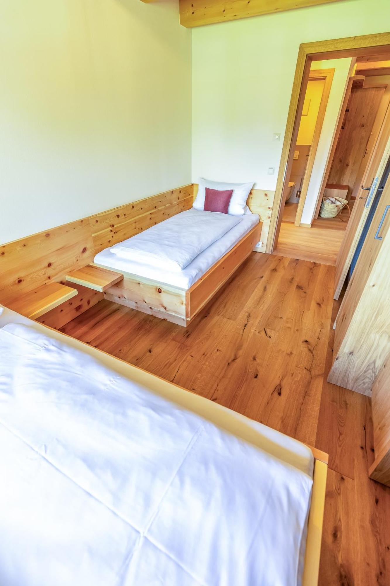 כימינג Graf Chiemo Suites - Direkt Am Chiemsee Mit Separatem Seezugang מראה חיצוני תמונה