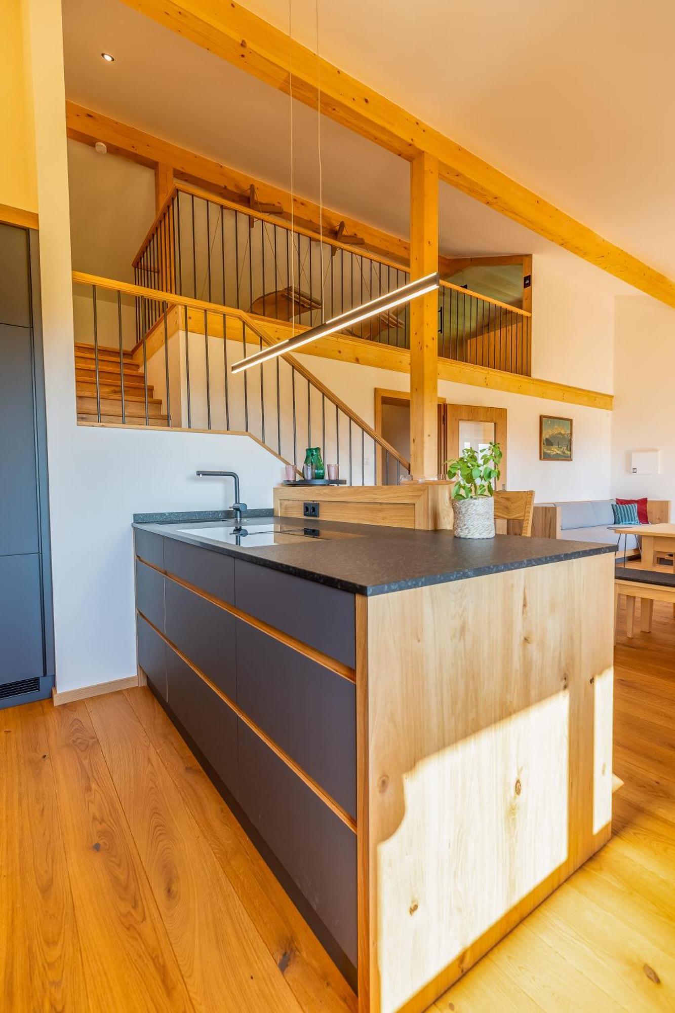 כימינג Graf Chiemo Suites - Direkt Am Chiemsee Mit Separatem Seezugang מראה חיצוני תמונה